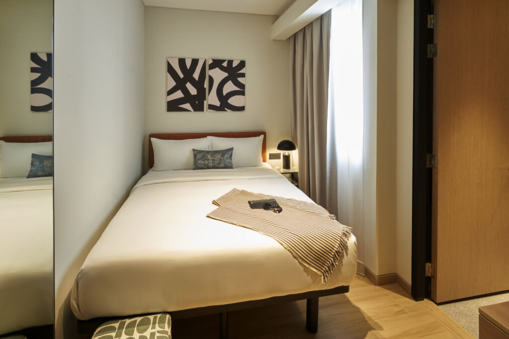 Mber @ TCT Teck Chye Terrace serviced apartment co-living standard room 2