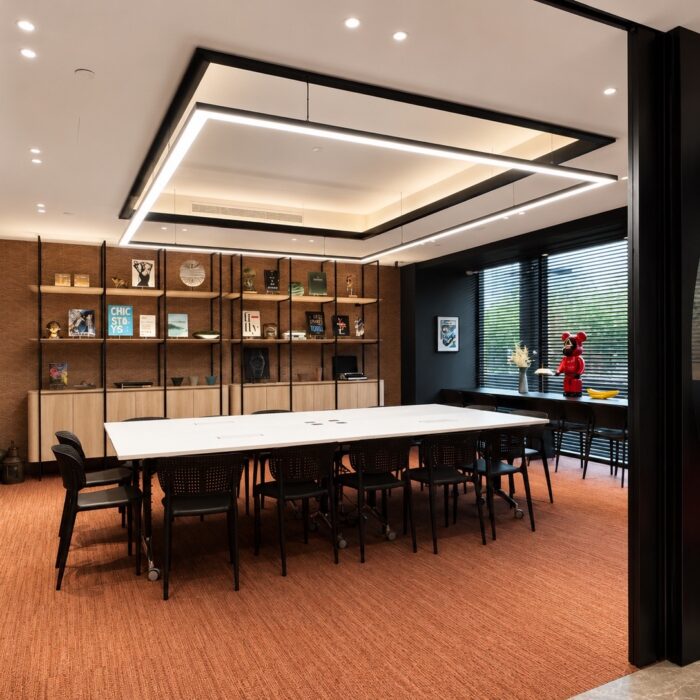 Mber Co-Living Meeting room
